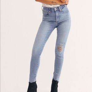 Levi’s Mile High Super Skinny